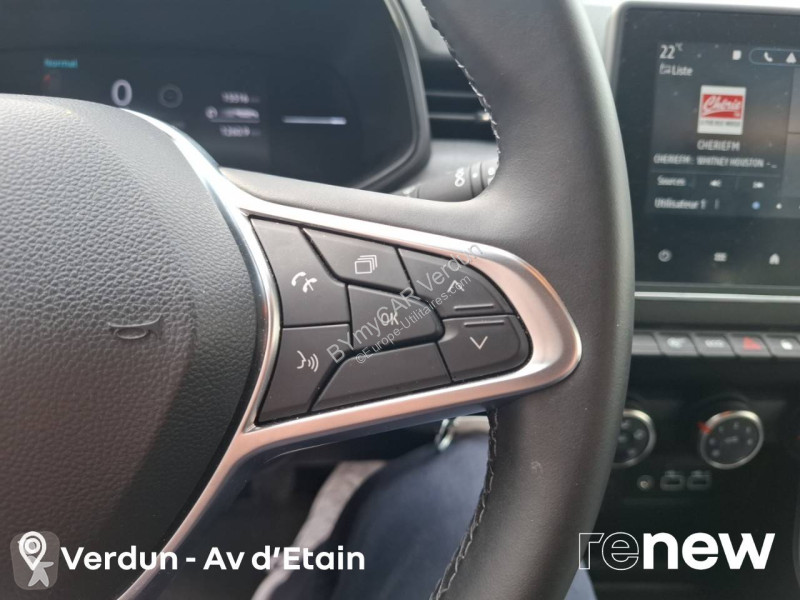 Veículo utilitário Renault Clio TCe 90