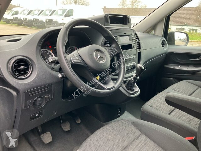 عربة نفعية Mercedes Vito114 Mixto...