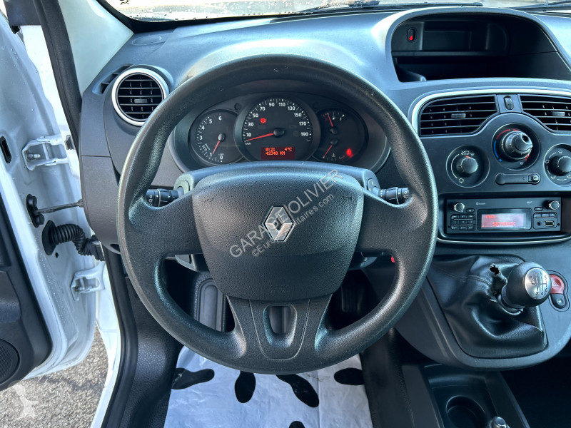 Véhicule utilitaire Renault Maxi Grand Volume...