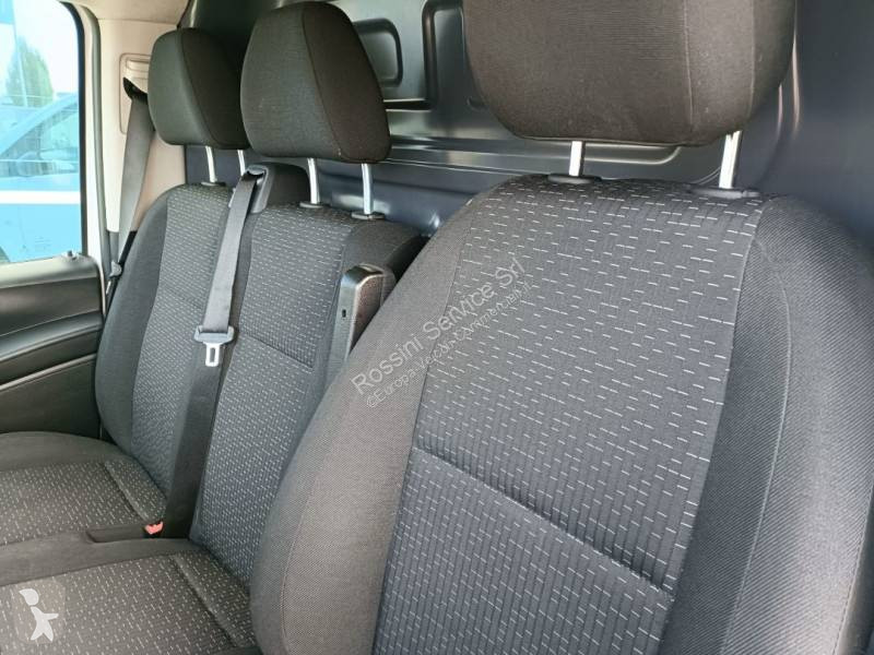 Véhicule utilitaire Mercedes