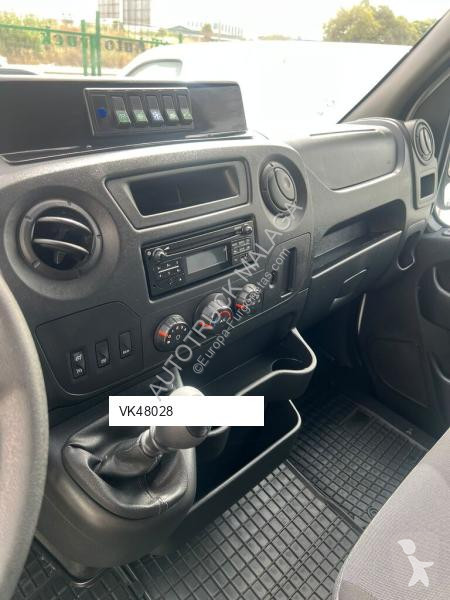 Furgoneta Renault MASTER CARGA CON PLATAFORMA...