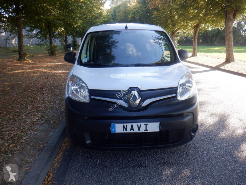 Véhicule utilitaire Renault KANGOO II EXPRESS...
