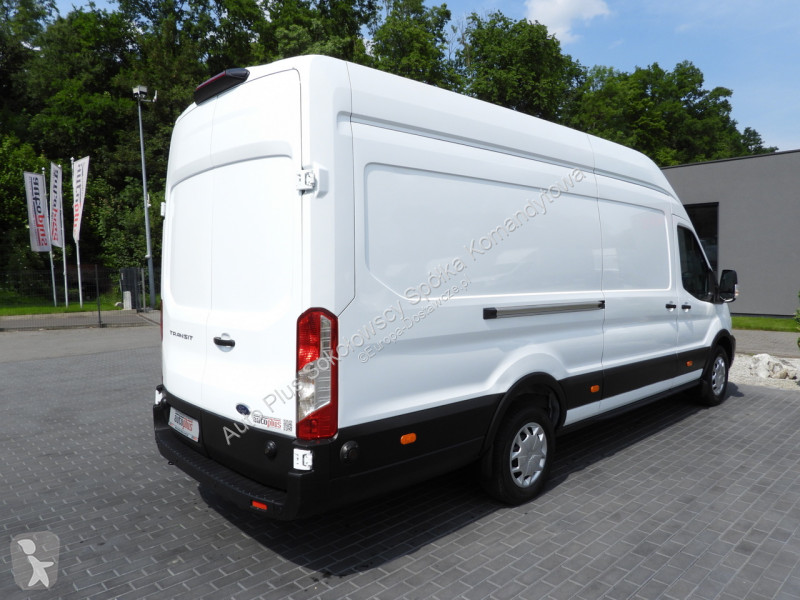 Samochód dostawczy Ford  TRANSIT