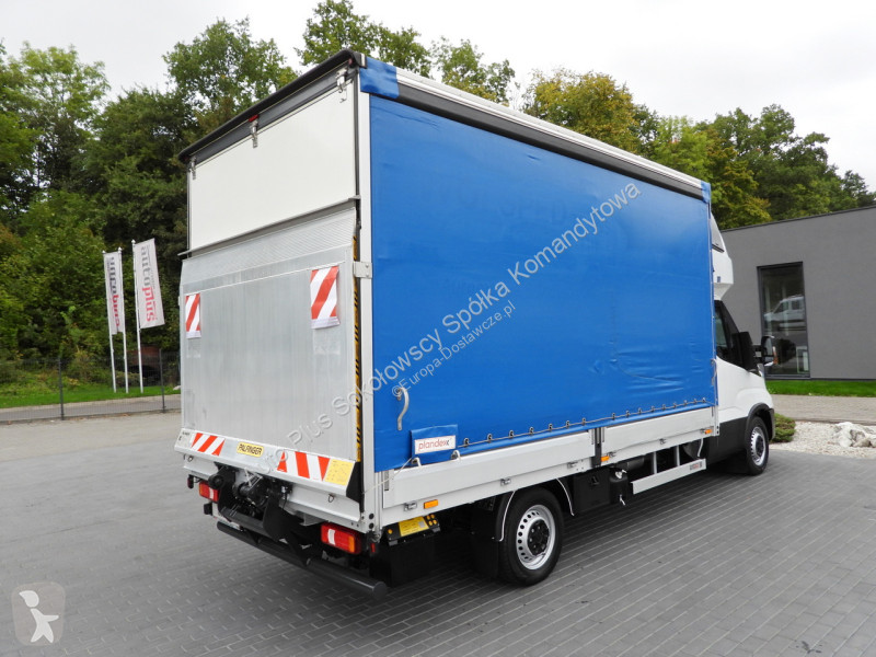 Furgoneta Iveco 35S18 DAILY