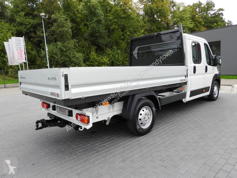 Samochód dostawczy Peugeot  BOXER