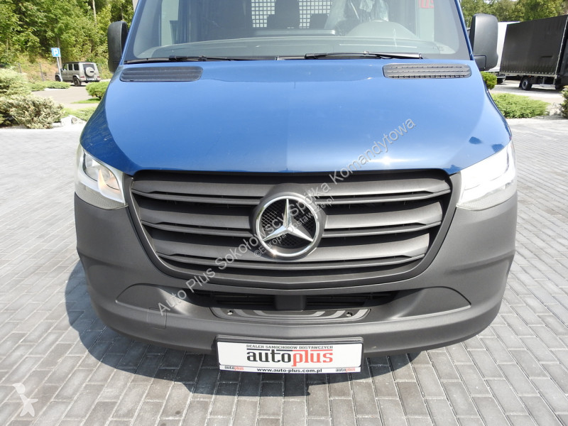 Samochód dostawczy Mercedes 316