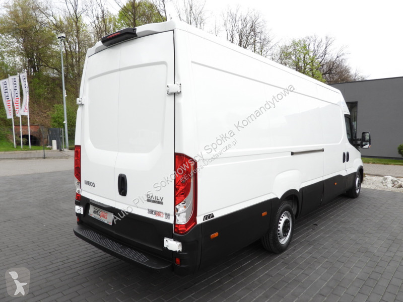 Furgoneta Iveco 35S14 DAILY