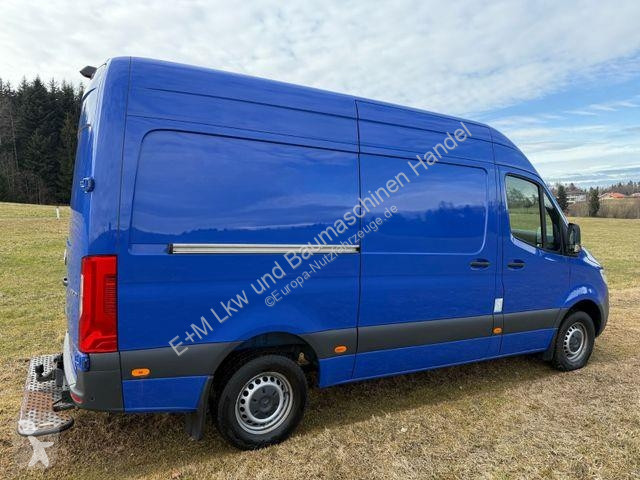 عربة نفعية Mercedes Sprinter 316 CDI RWD...