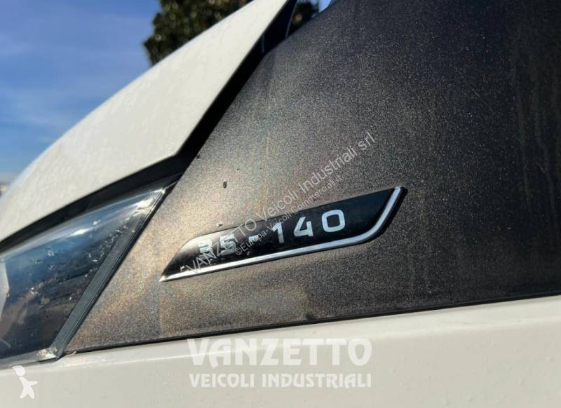 Furgoneta Iveco