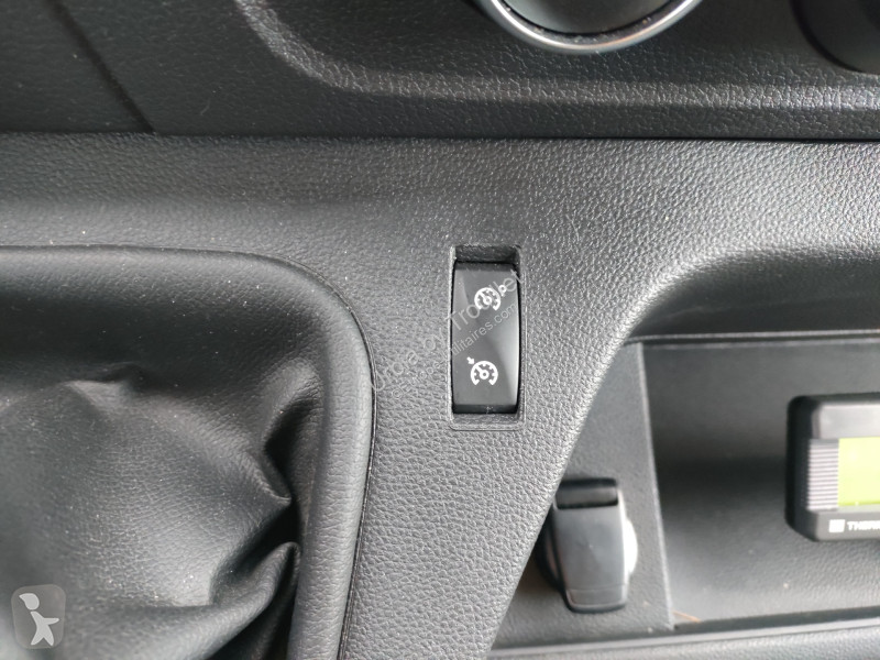Véhicule utilitaire Renault FRIGO 12M3 165 CV...