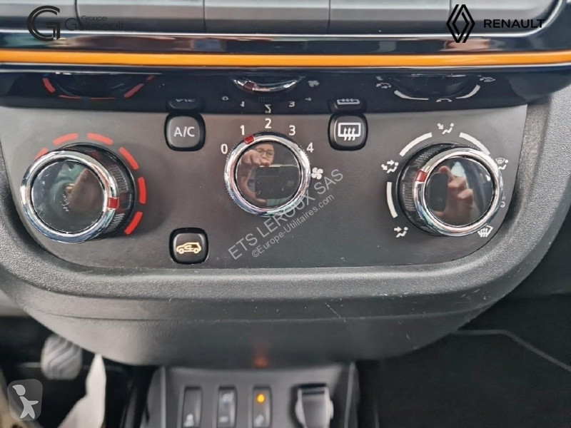 عربة نفعية Dacia SPRING
