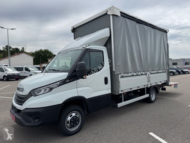 Véhicule utilitaire Iveco