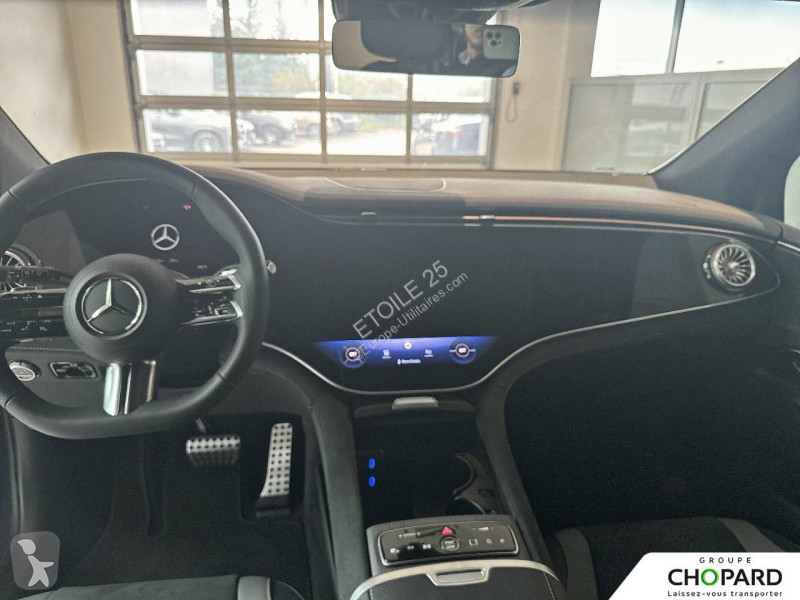 Samochód dostawczy Mercedes EQE SUV 500 4MATIC