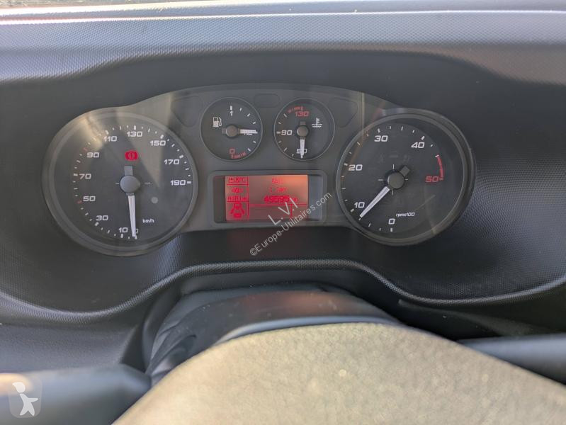 Véhicule utilitaire Iveco CCb 35C16H3.0...