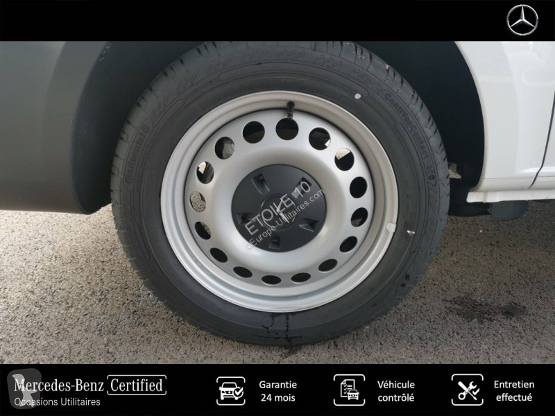 Samochód dostawczy Mercedes EVITO FOURGON 60...
