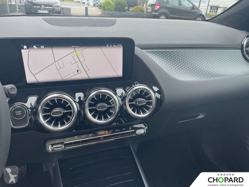 Лекотоварен автомобил Mercedes EQA 250+