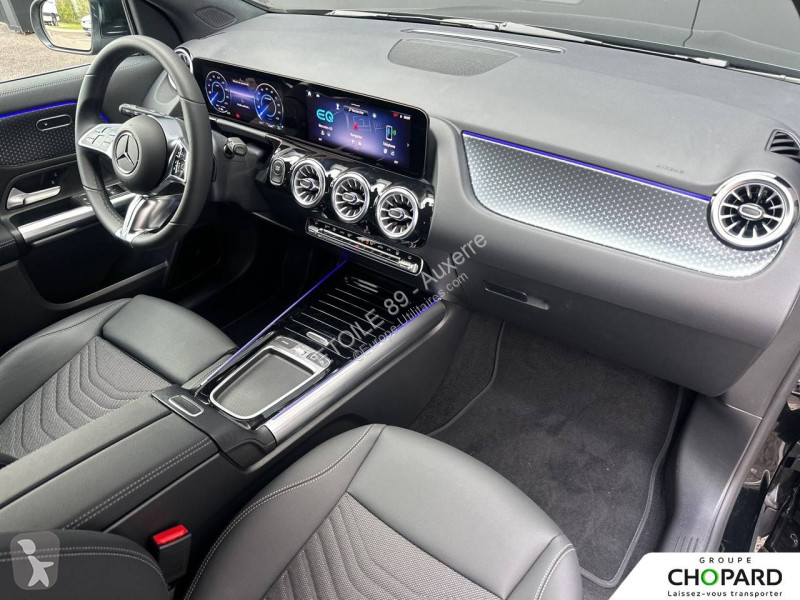 Samochód dostawczy Mercedes EQA 250+