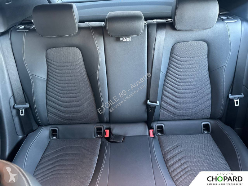 Véhicule utilitaire Mercedes Classe A 250 e 8G-DCT