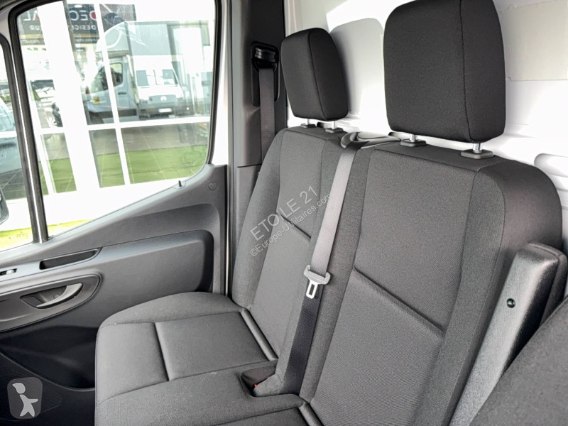 Furgoneta Mercedes ESPRINTER 414 Châssis cab 43...