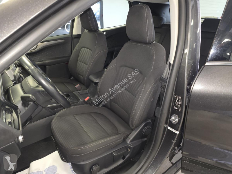 Samochód dostawczy Ford KUGA 1.5 EcoBlue - 120...