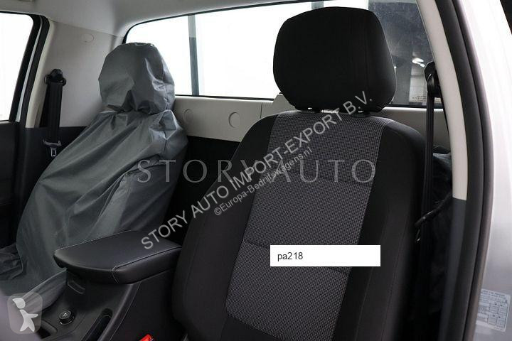 Furgoneta Peugeot Landtrek