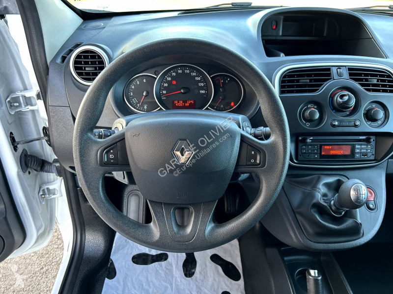 Véhicule utilitaire Renault 1.5 Blue dci 80...