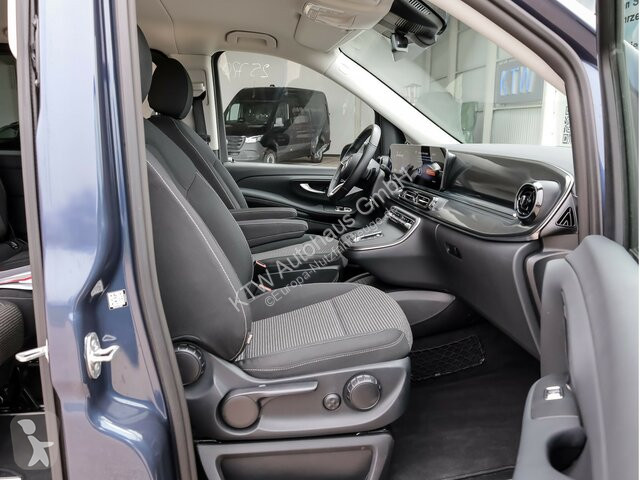 Mercedes EQV 300...
