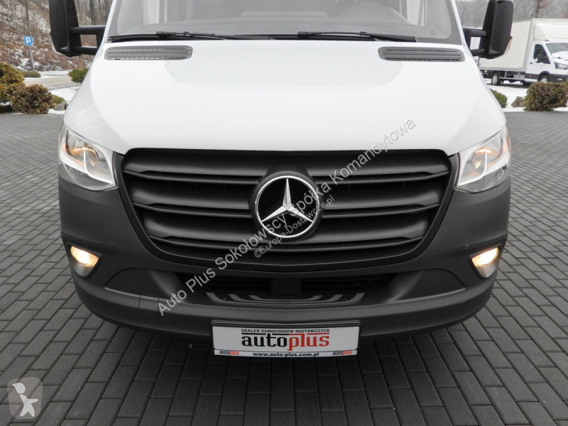 عربة نفعية Mercedes 23RANSIT