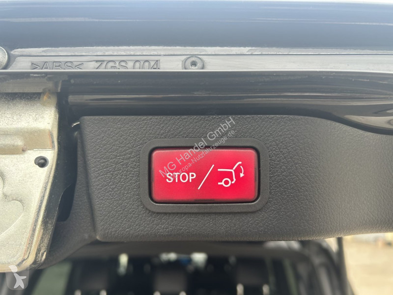 عربة نفعية Mercedes V-Klasse AVANTGARDE 250d...
