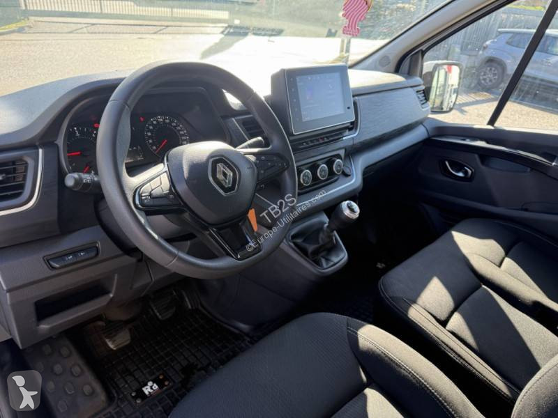 عربة نفعية Renault