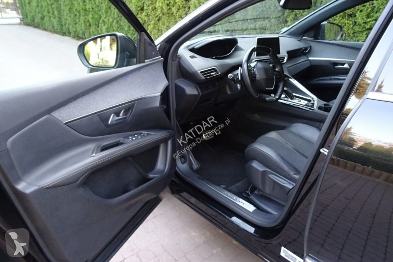 Samochód dostawczy Peugeot