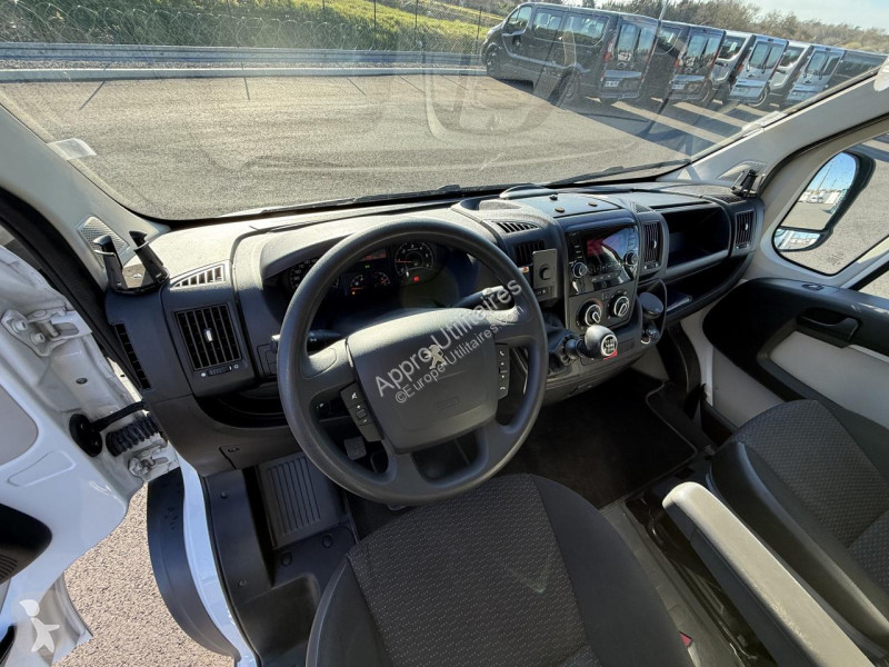 Furgoneta Peugeot BOXER 3.0HDI180 planché...