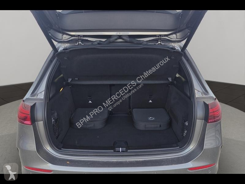 Veicolo commerciale Mercedes 250 e 163+109ch...