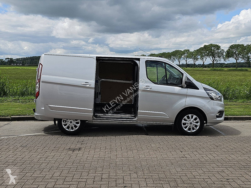 Véhicule utilitaire Ford 2.0 L1H1 Limited Navi AC