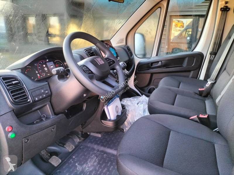 Samochód dostawczy Fiat