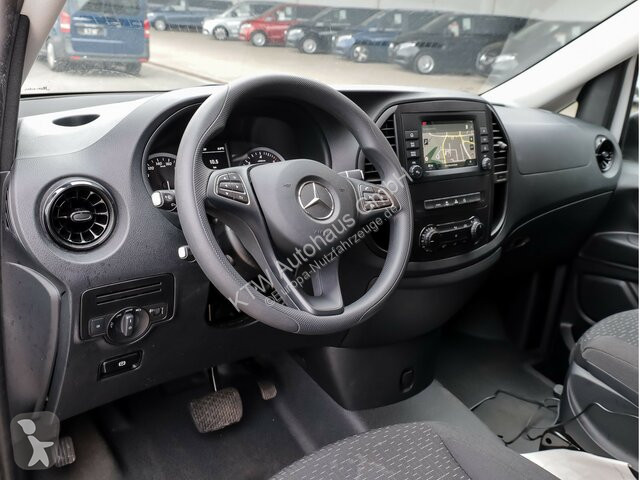 عربة نفعية Mercedes Vito 114...