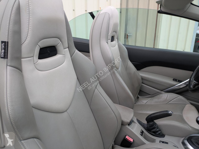 Véhicule utilitaire Peugeot 308 CC 2.0 HDI...