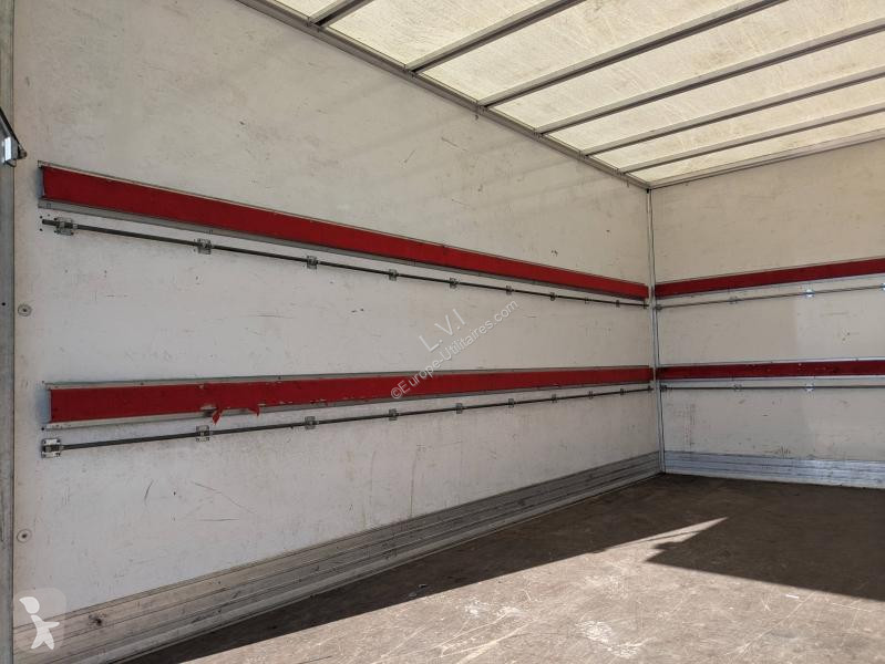 Véhicule utilitaire Iveco CCb 35C16H3.0...