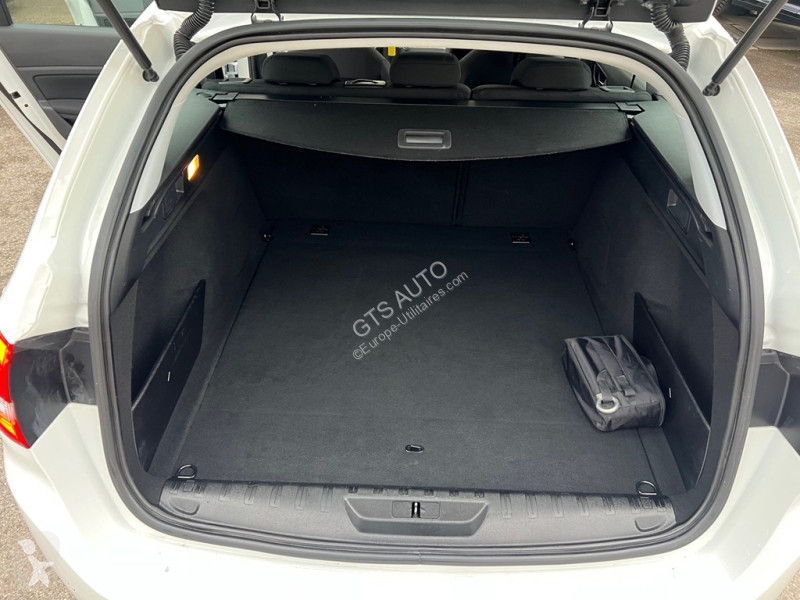 Peugeot 1.2 PURETECH 110CH S&S ACTIVE PACK...