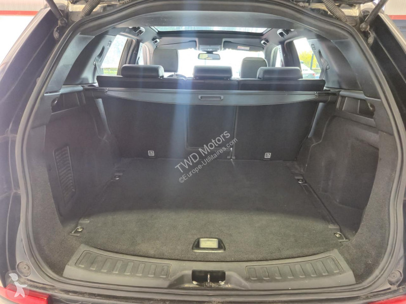 Véhicule utilitaire Land Rover DISCOVERY SPORT...