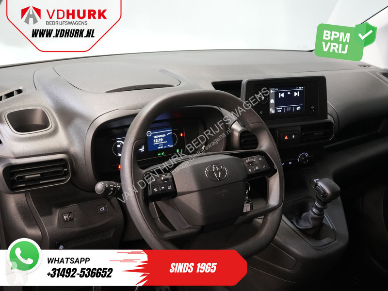 Furgoneta Toyota 1.5 LED/ Virtual Cockpit/ DAB/...