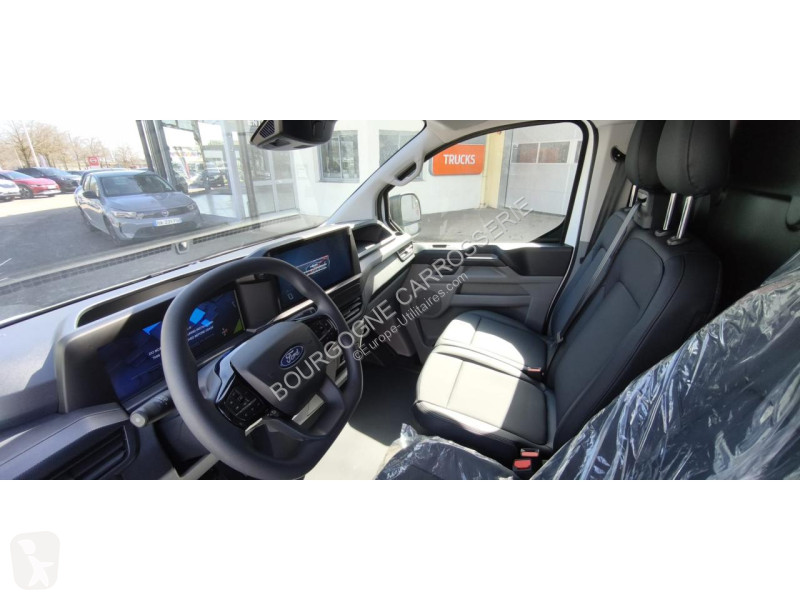 Véhicule utilitaire Ford TRANSIT CUSTOM 2.0...
