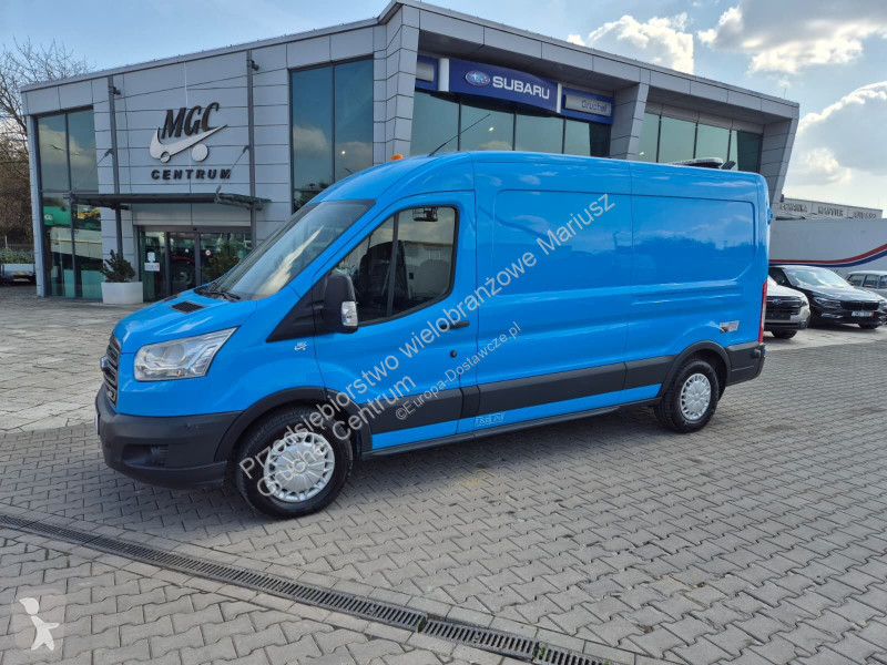 Лекотоварен автомобил Ford Transit 2.2 / L3H2 /...