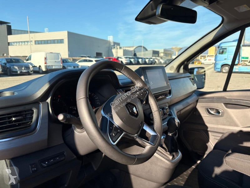 Samochód dostawczy Renault IV