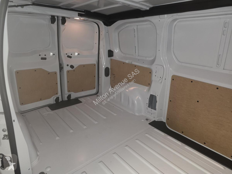 Véhicule utilitaire Opel VIVARO M 2.0 BlueHDi -...