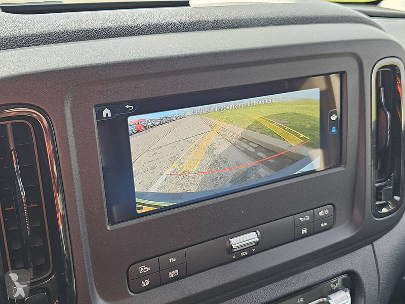 Furgoneta Mercedes 110 Veba box XL EURO6