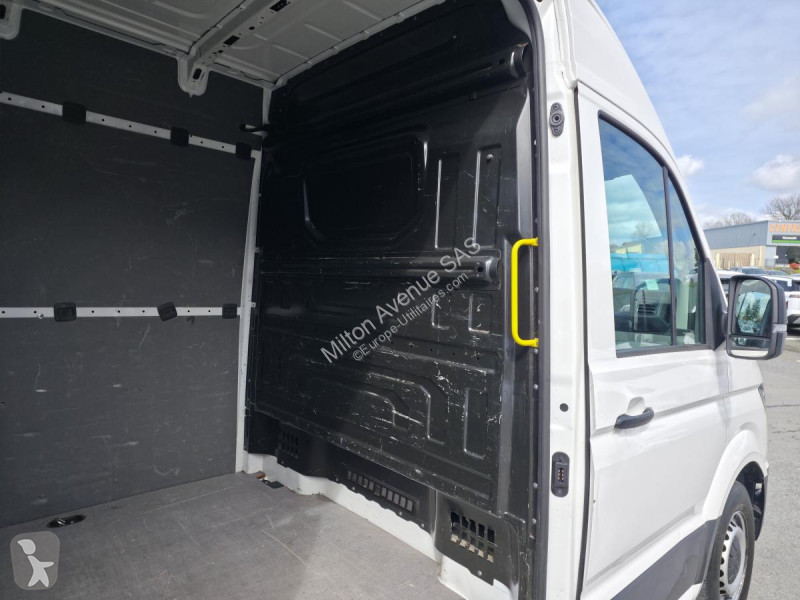 عربة نفعية Volkswagen CRAFTER 30 L3H3 2.0 TDI -...
