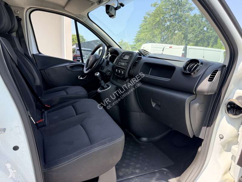 Veicolo commerciale Renault TRAFIC III PLANCB...