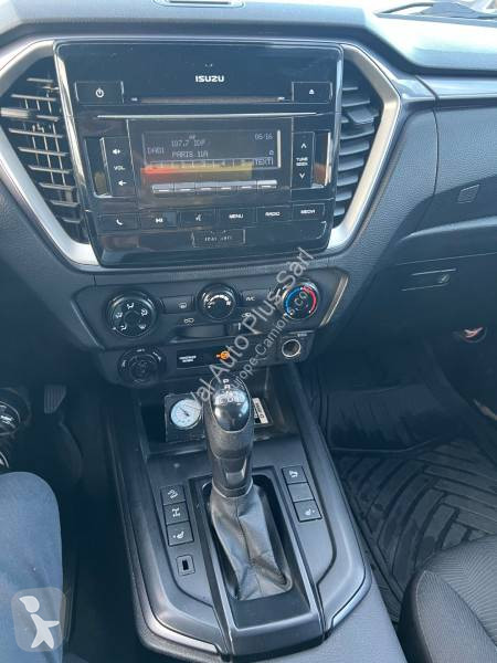 Furgoneta Isuzu