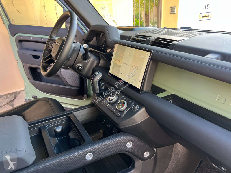 Samochód dostawczy Land Rover